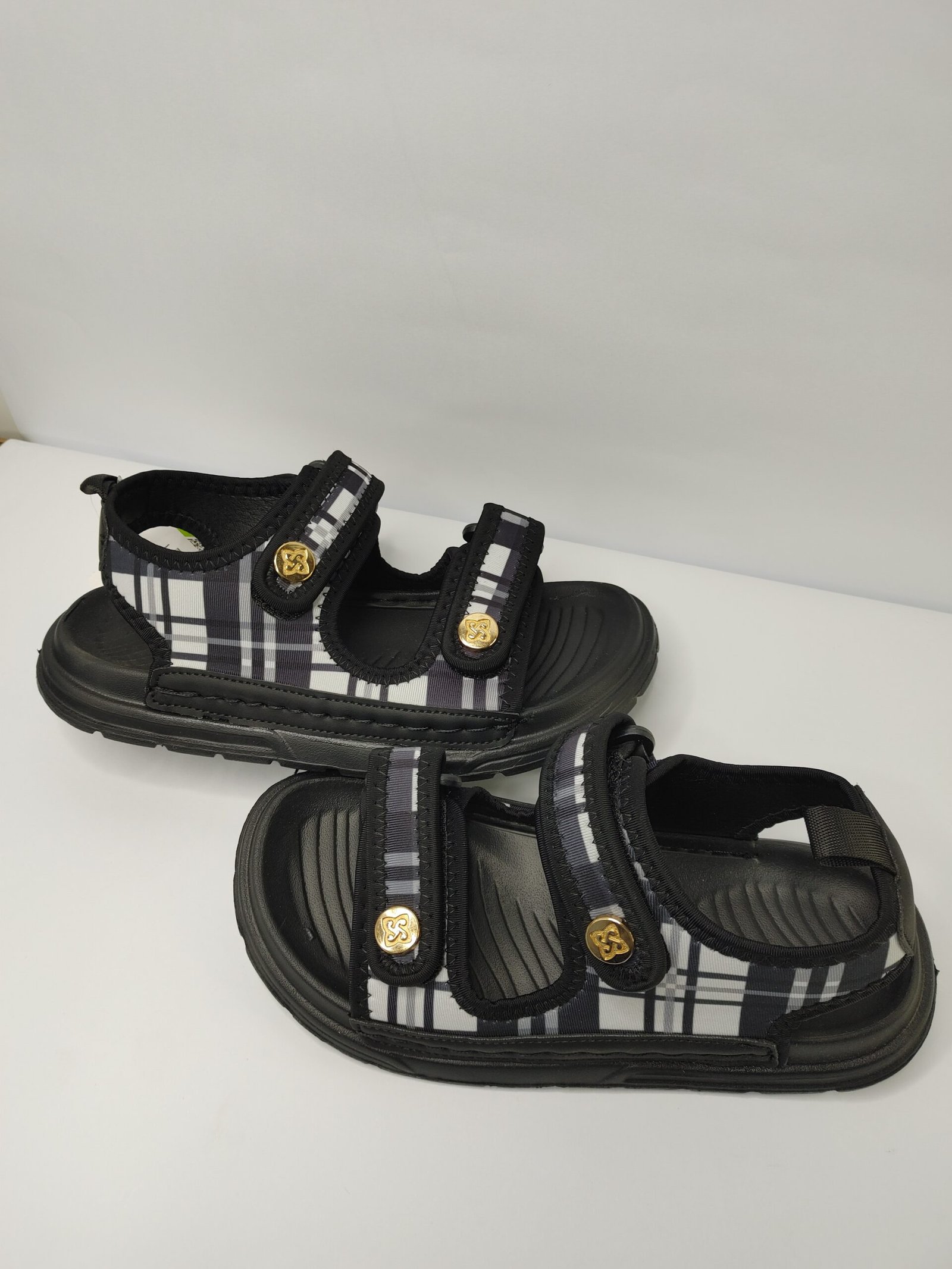 BBQNE Sandal