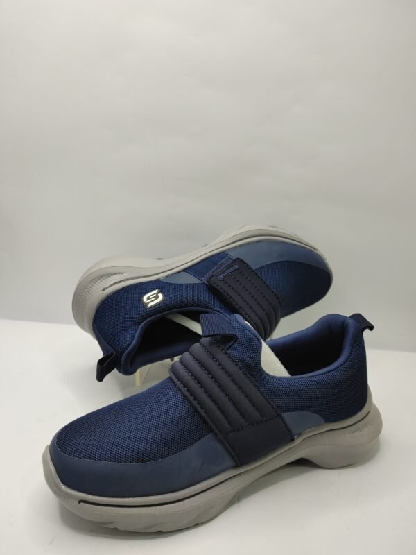 UHS Skechers - Image 4