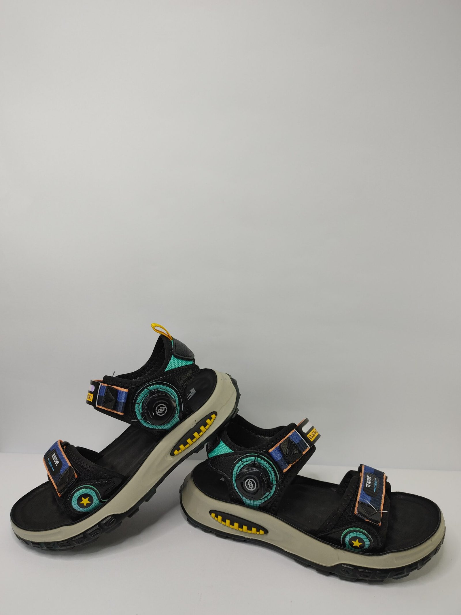 Fashionable Children Shoes