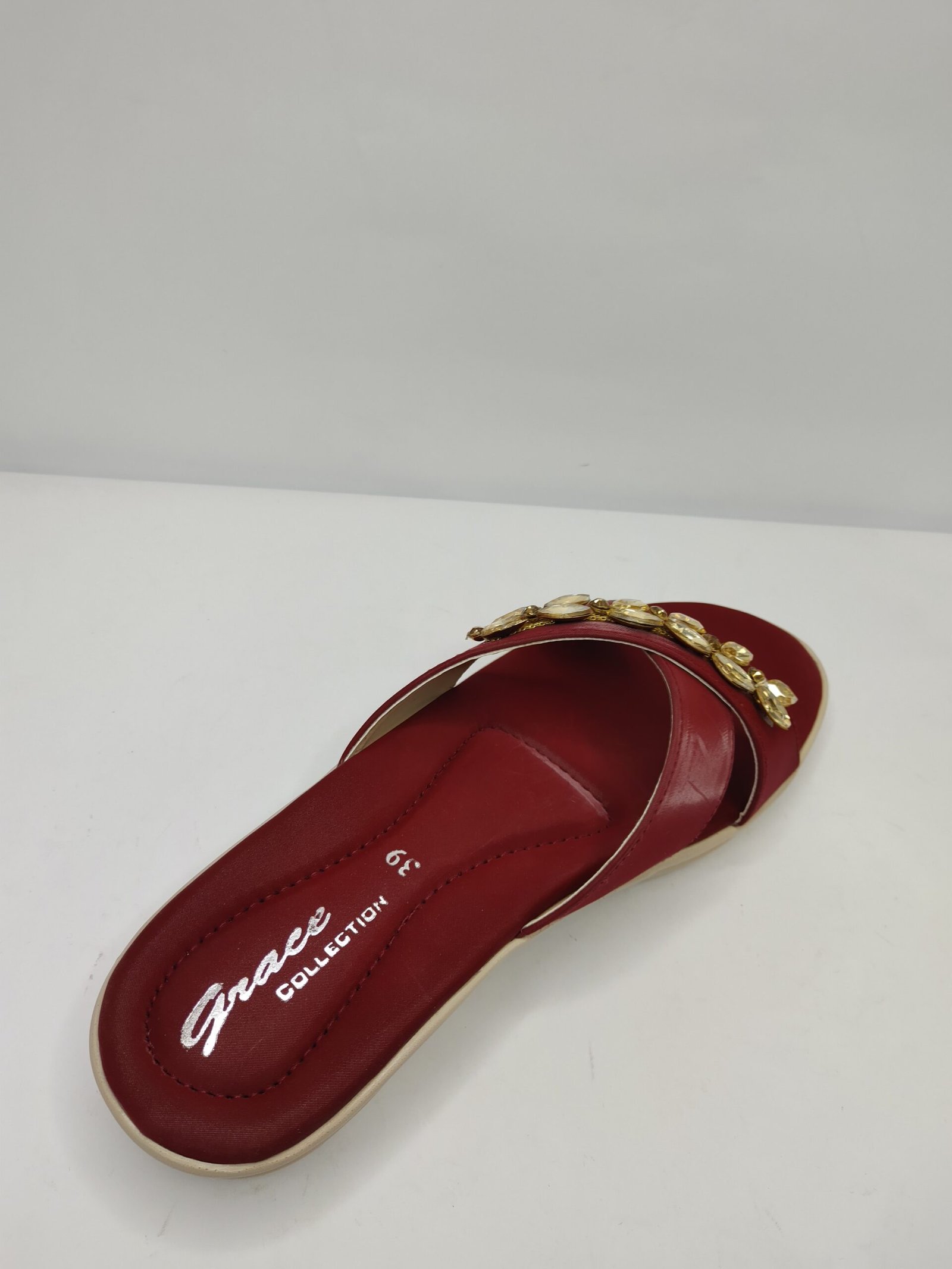 Comfort Shoes Charm - Image 4